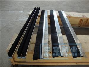 自動(dòng)門(mén)防塵條刷 點(diǎn)擊產(chǎn)品說(shuō)明